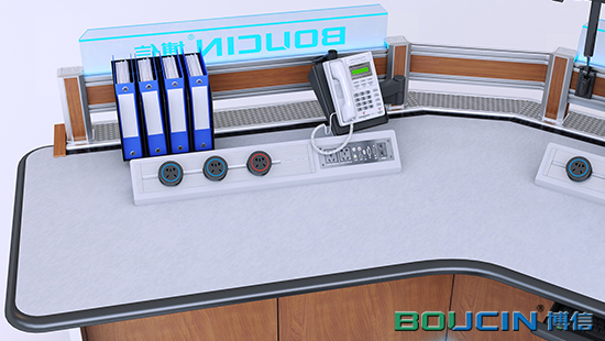 如何選擇監(jiān)控臺(tái)和操作臺(tái)？