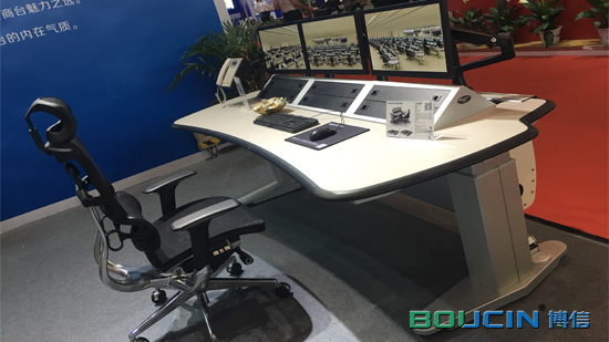 操作臺的的內(nèi)部構成是什么？