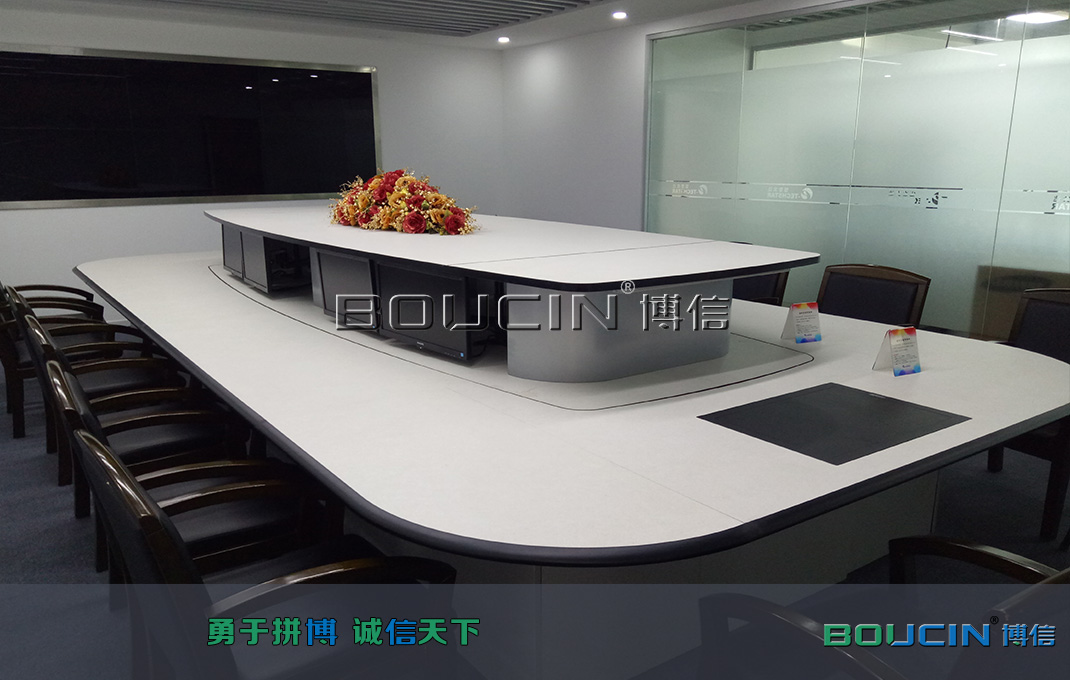 如何正確規(guī)范的設(shè)置監(jiān)控中心控制臺(tái)？